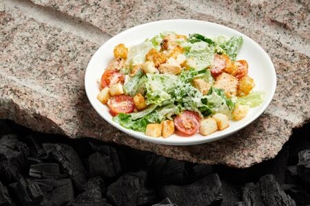 Цезарь с куриным филе