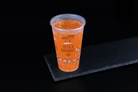 Лимонад манго-маракуйя