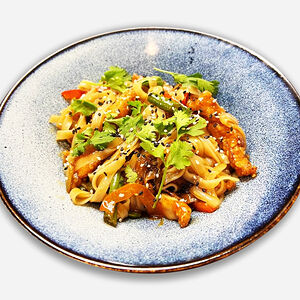 Стеклянная лапша с курочкой терияки