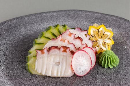 Сашими из осьминога