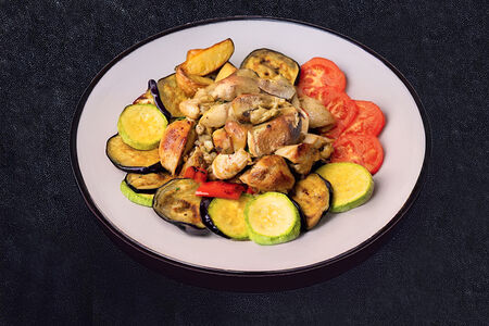 Садж на углях куриный с овощами