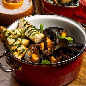 Мидии в соусе пепперони