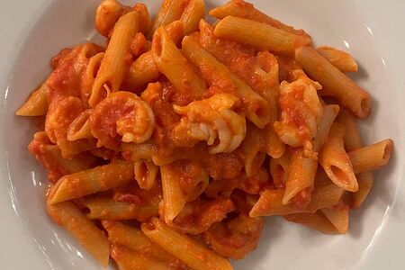 Пенне с креветками