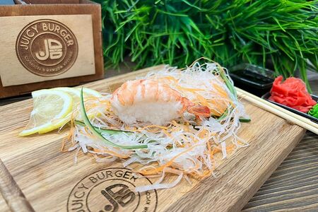 Суши с креветкой