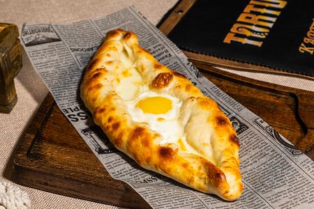 Хачапури по-аджарски