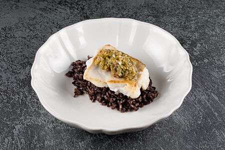 Волжский судак с рисом венере