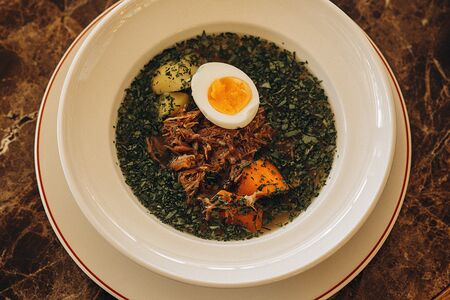 Бульон из говяжьих хвостов