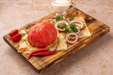 Помидор на мангале