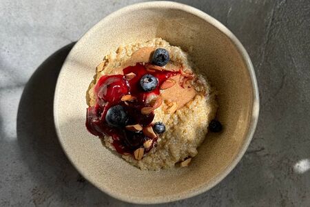 Каша из киноа на растительном 