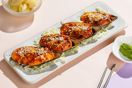 Мидии запеченные с крабом