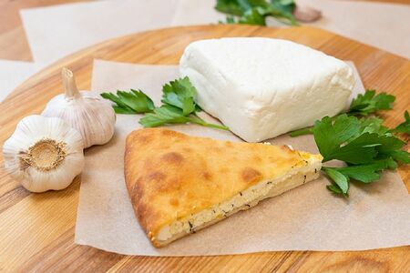 Осетинский Сыр-чеснок