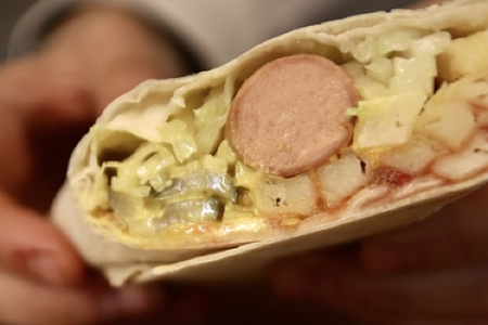 Сосисочка с картошечкой в лаваше