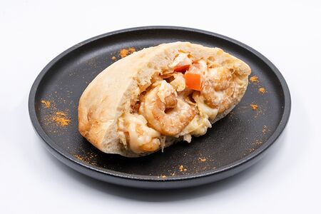 Пита с креветкой и тайским соусом