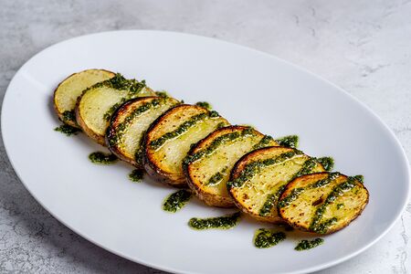 Картофель на мангале