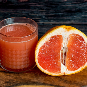 Свежевыжатый грейпфрутовый сок