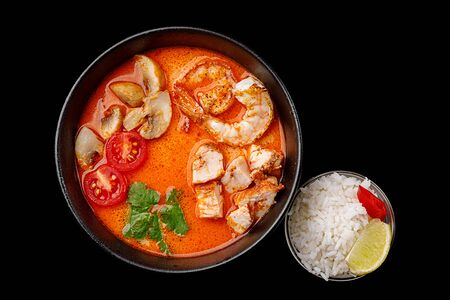 Суп Том кха