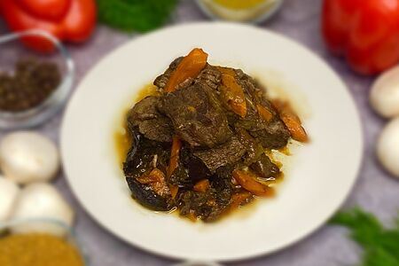 Говядина с черносливом