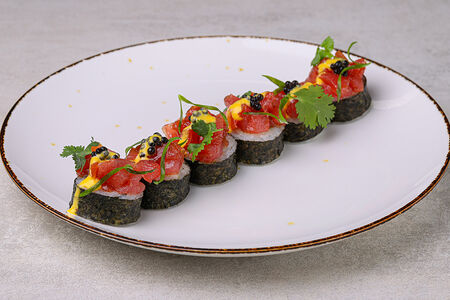 Ролл Тартар с тунцом