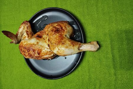 Половина курицы