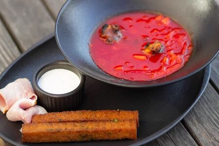 Борщ со свининой