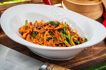 Удон с говядиной