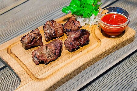 Шашлык из cвинoй шеи