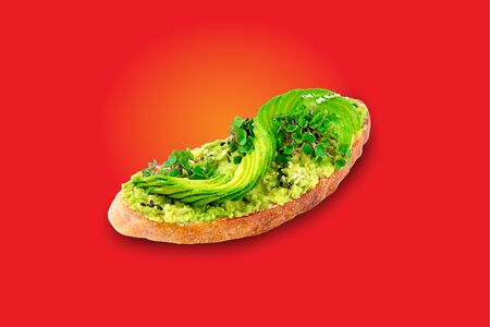 Тост с авокадо на тартине