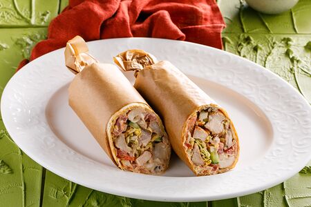 Шаверма с цыпленком на гриле