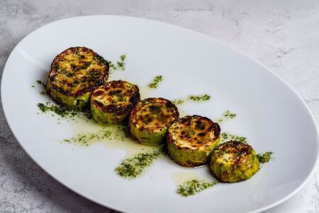 Цукини на мангале