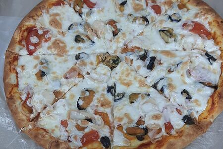 Пицца Морское ассорти