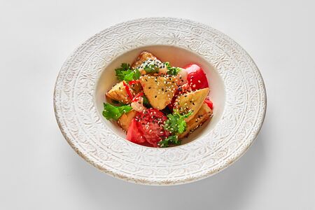 Салат с хрустящими баклажанами 