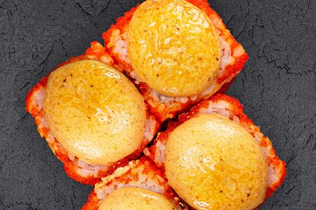 Калифорния с лососем