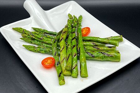 Спаржа гриль