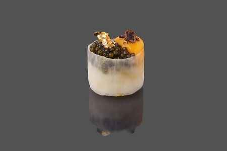 Гункан Черная икра