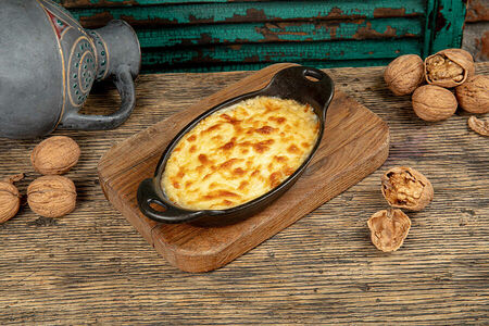 Шампиньоны с сулугуни