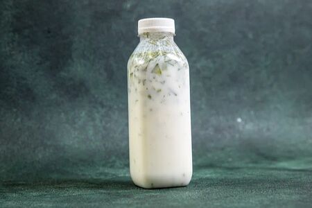 Тан с укропом и огурцом