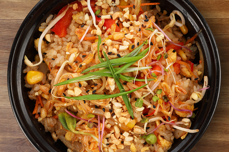 Рис с курочкой и яйцом