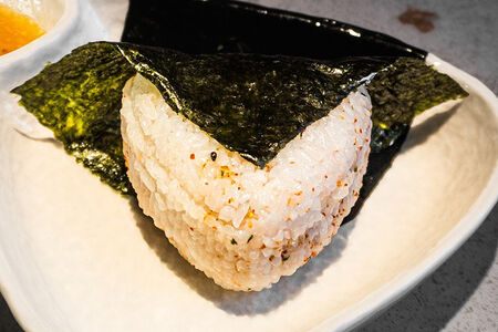 Онигири-тунец ментайко