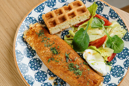 Омлет с ветчиной и сыром моцарелла