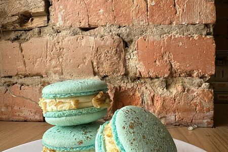 Макарун Груша-Дор блю