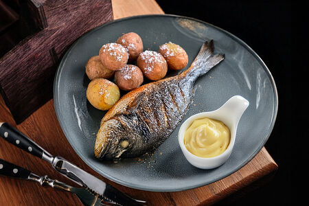 Дорадо по-испански с хересом