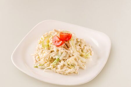 Салат с курицей и сельдереем 