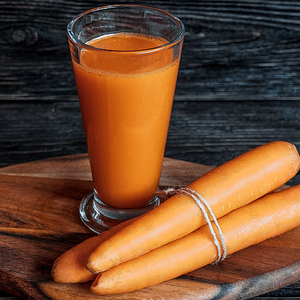 Свежевыжатый морковный сок