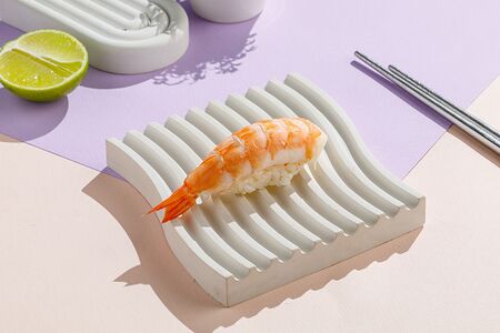 Суши с креветкой 