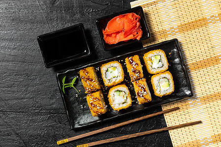 Ролл Темпурный с креветкой