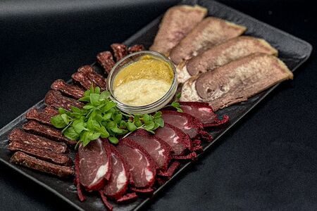 Мясное ассорти