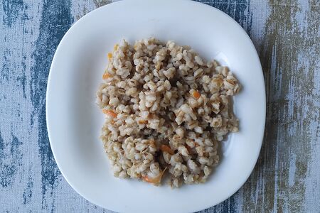 Перловка с овощами