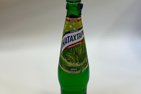 Лимонад Натахтари Тархун