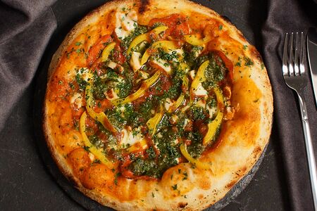 Пицца Песто-BBQ