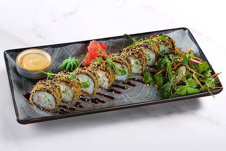  Жареные роллы с угрем и креветками